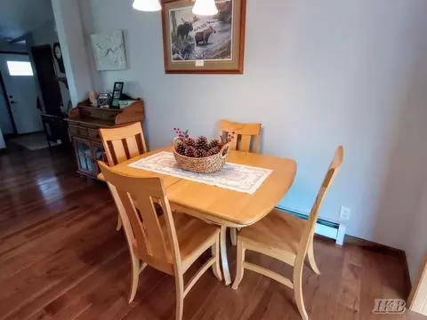 Dining - 8818 Arnold Lk, Harrison, MI 48625 photo 1 of 1