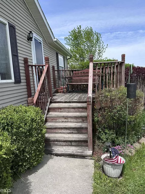 Exterior - 8787 Wildcat, Jeddo, MI 48032 photo 4 of 12