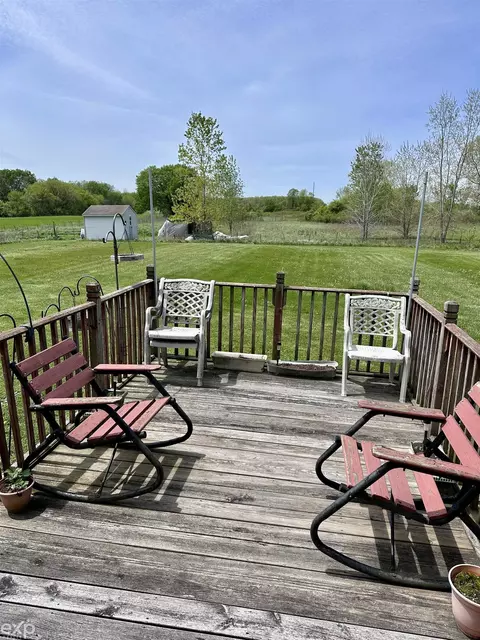 Exterior - 8787 Wildcat, Jeddo, MI 48032 photo 7 of 12
