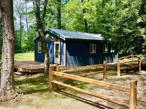 11181 42nd, Wetmore, MI 49895