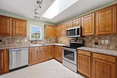 45653 Gable, Macomb, MI 48044 photo 2