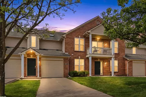 45653 Gable, Macomb, MI 48044