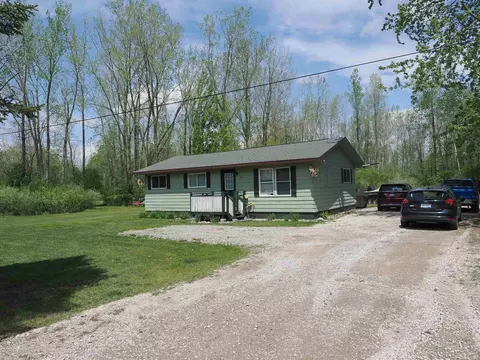 1851 Erickson, Pinconning, MI 48650
