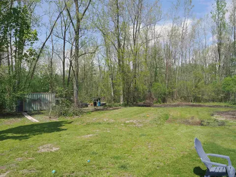 1851 Erickson, Pinconning, MI 48650 photo 5