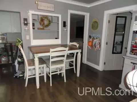 Dining - 207 Chestnut, Munising, MI 49862 photo 1 of 2