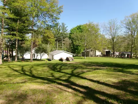 Exterior - 612 Pine, Harrison, MI 48625 photo 13 of 15
