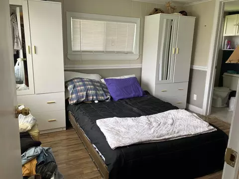 Bedroom - 2898 Lakeshore, Gladwin, MI 48624 photo 1 of 3