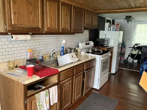 Kitchen - 2898 Lakeshore, Gladwin, MI 48624 photo 1 of 3