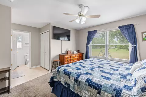 Bedroom - 6483 Pocklington, Britton, MI 49229 photo 2 of 8