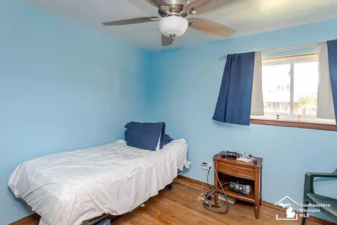 Bedroom - 37613 Castle, Romulus, MI 48174 photo 5 of 6