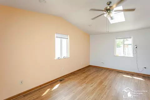 Living - 37613 Castle, Romulus, MI 48174 photo 7 of 7