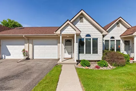 729 Clark #30, Tecumseh, MI 49286