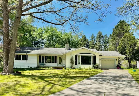 2881 Dean, Harrison, MI 48625