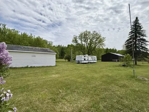 721 S M-30, Gladwin, MI 48624