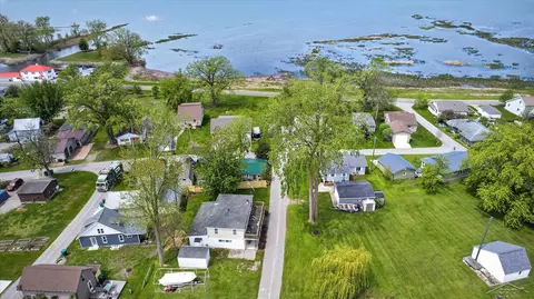View/Area - 1861 Park, Sebewaing, MI 48759 photo 3 of 9