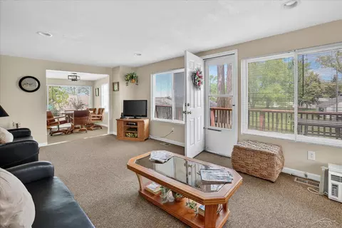 Living - 1861 Park, Sebewaing, MI 48759 photo 3 of 3