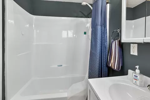 Bath - 1861 Park, Sebewaing, MI 48759 photo 3 of 4