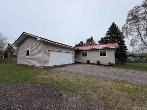 Exterior - 1155 Ninth, Ishpeming, MI 49849 photo 2 of 11