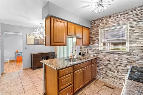 Kitchen - 3626 Easthampton, Flint, MI 48503 photo 4 of 7