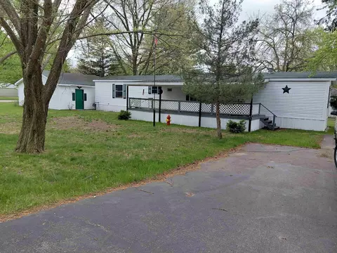 10388 Fisherman, Lake, MI 48632
