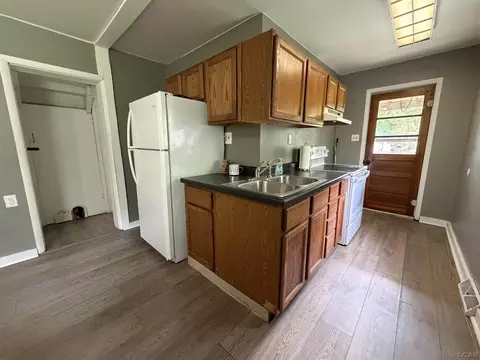 Kitchen - 9620 Moreland, Jerome, MI 49249 photo 1 of 1