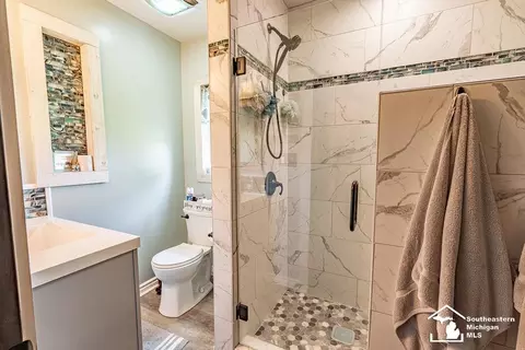 Bath - 1584 E Newburg, Carleton, MI 48117 photo 1 of 1