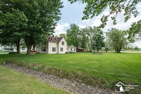 Exterior - 1584 E Newburg, Carleton, MI 48117 photo 5 of 9