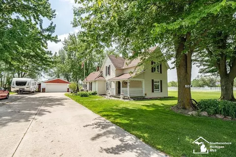 Exterior - 1584 E Newburg, Carleton, MI 48117 photo 2 of 9