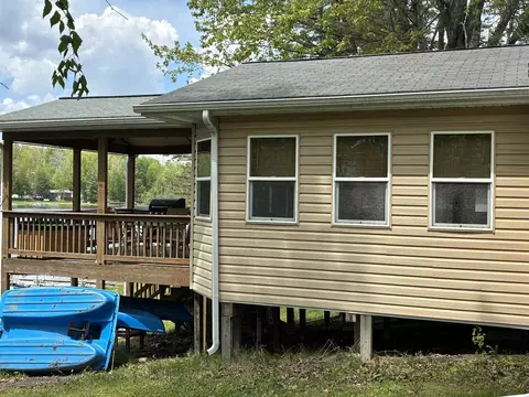 Exterior - 5882 Lakeside, Gladwin, MI 48624 photo 5 of 13
