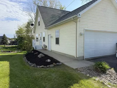 14235 Northmoor, Cement City, MI 49233