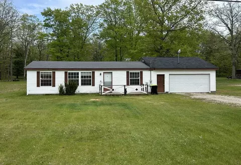 6320 Elk Lk, Gladwin, MI 48624
