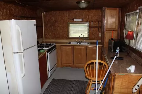 Kitchen - 1197 Pineview, Harrison, MI 48625 photo 1 of 2