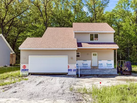 3203 Fruit, Algonac, MI 48001