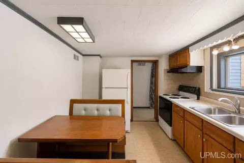 Kitchen - 115 Chestnut, Munising, MI 49862 photo 1 of 2