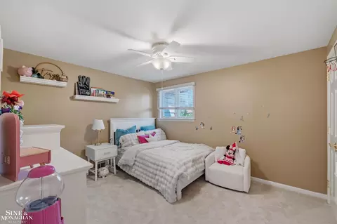 Bedroom - 578 Heather, Grosse Pointe Woods, MI 48236 photo 5 of 9