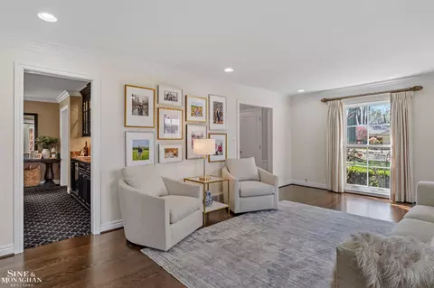 Living - 578 Heather, Grosse Pointe Woods, MI 48236 photo 9 of 10
