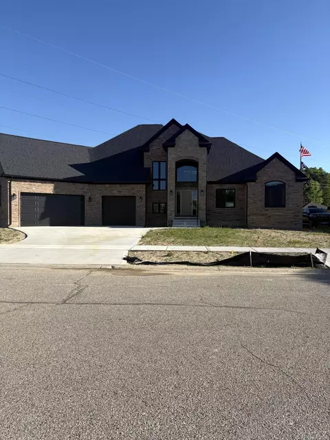 10505 Excalibur, Shelby Township, MI 48315