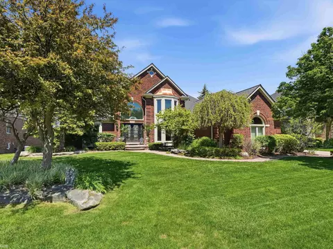14425 Knightsbridge, Shelby Township, MI 48315
