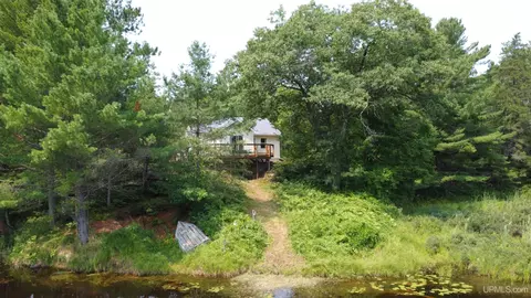 4016 M28, Marquette, MI 49855
