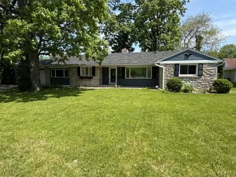 3 Orchard, Essexville, MI 48732