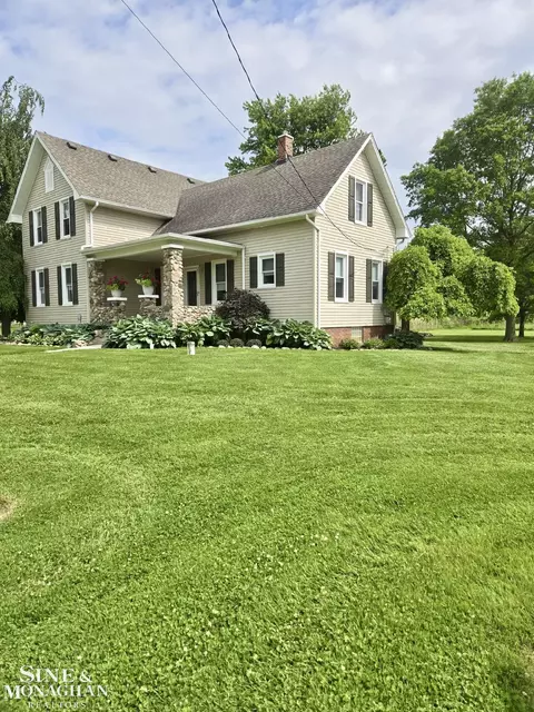 6281 Lindsey, East China, MI 48054
