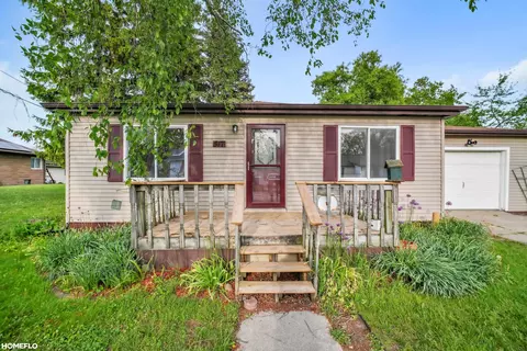 517 Rhodes, Pinconning, MI 48650