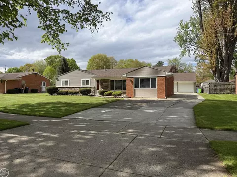 34639 Jerome, Chesterfield, MI 48047