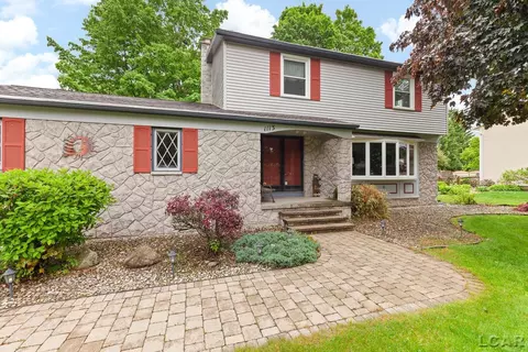 1113 Glendale, Adrian, MI 49221