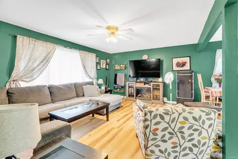 Living - 4394 Deckerville, Deckerville, MI 48427 photo 1 of 1
