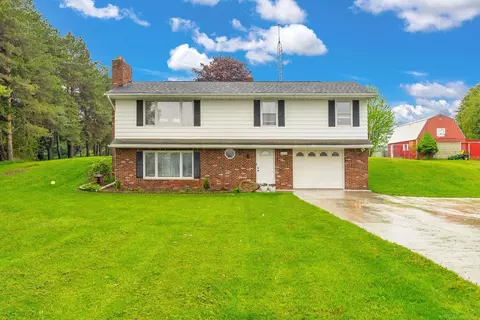 4394 Deckerville, Deckerville, MI 48427