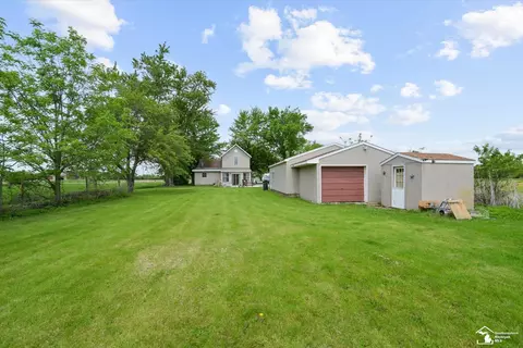 Exterior - 750 E Labo, Carleton, MI 48117 photo 5 of 7