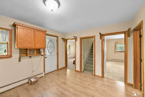 Entry Way - 750 E Labo, Carleton, MI 48117 photo 2 of 6