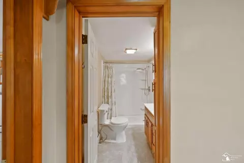 Entry Way - 750 E Labo, Carleton, MI 48117 photo 4 of 6