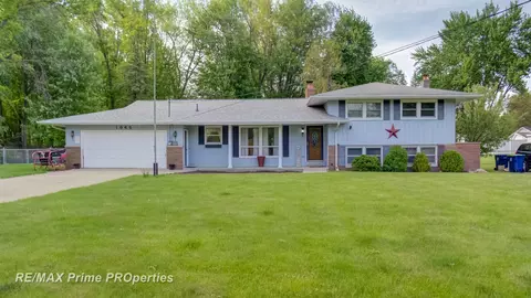 1062 Orth, Saginaw, MI 48601